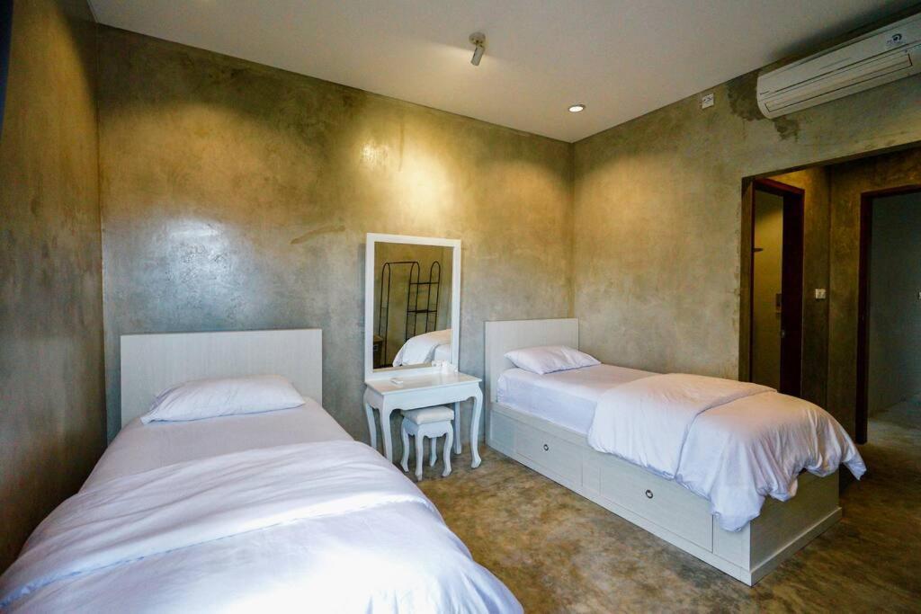 Cleopatra Bali * Sanur (Bali)
